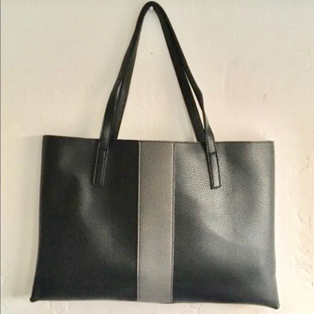 Vince Camuto Tote